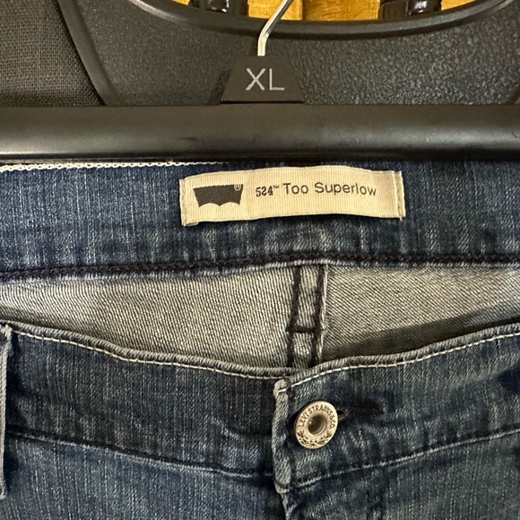 Women’s Levi’s Vintage 524 too superlow - Picture 3 of 8